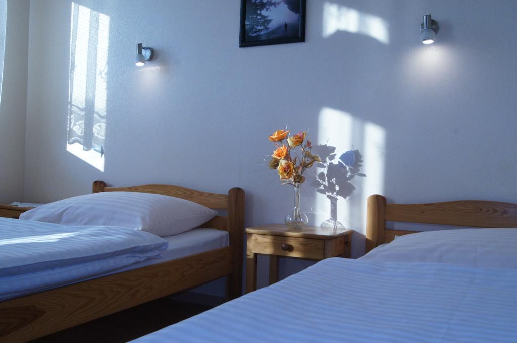 Zacisze Bed & Breakfast Naklo nad Notecia Luaran gambar